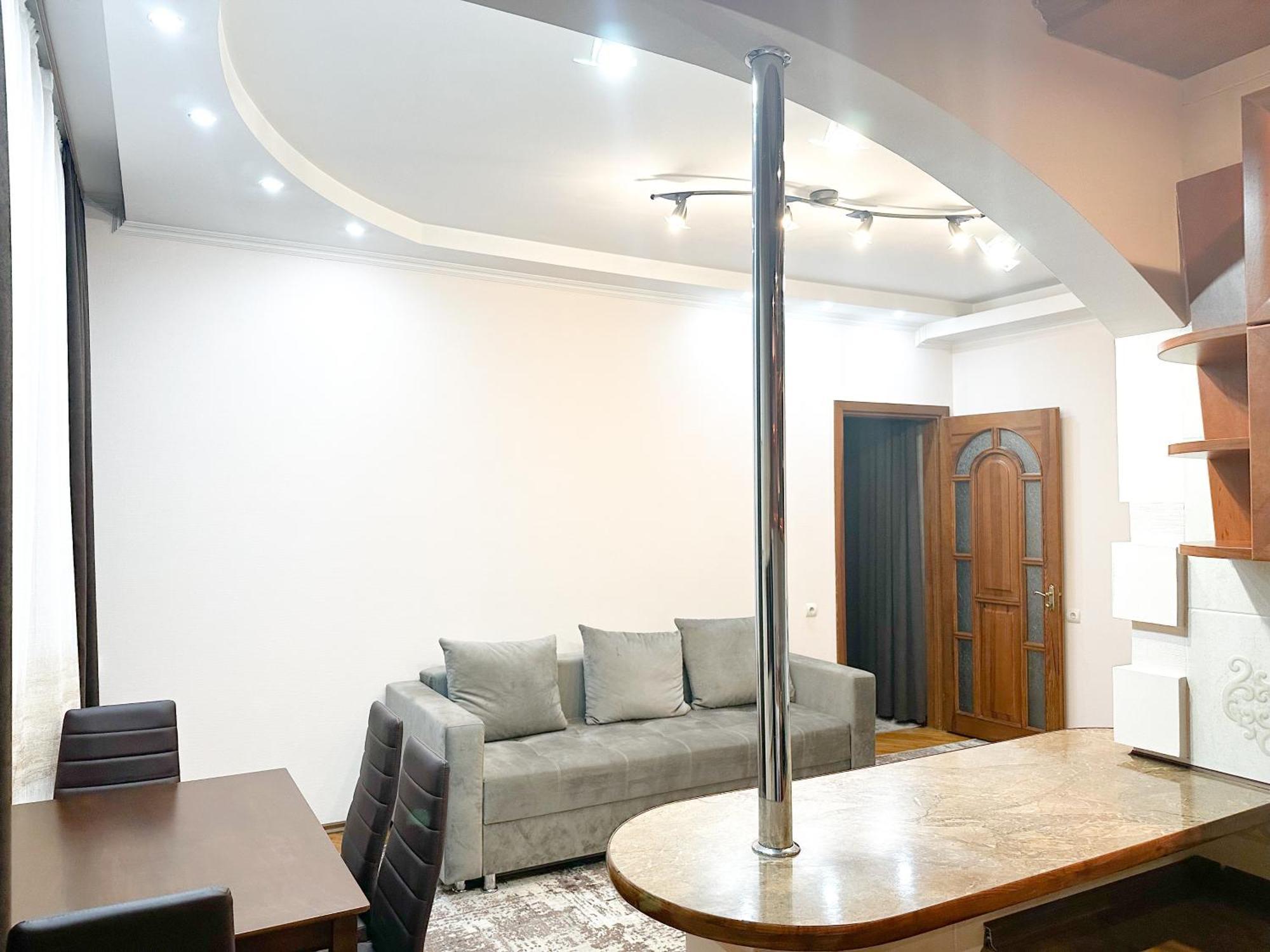 Center Stefan Street 1 Bedroom Appartamento